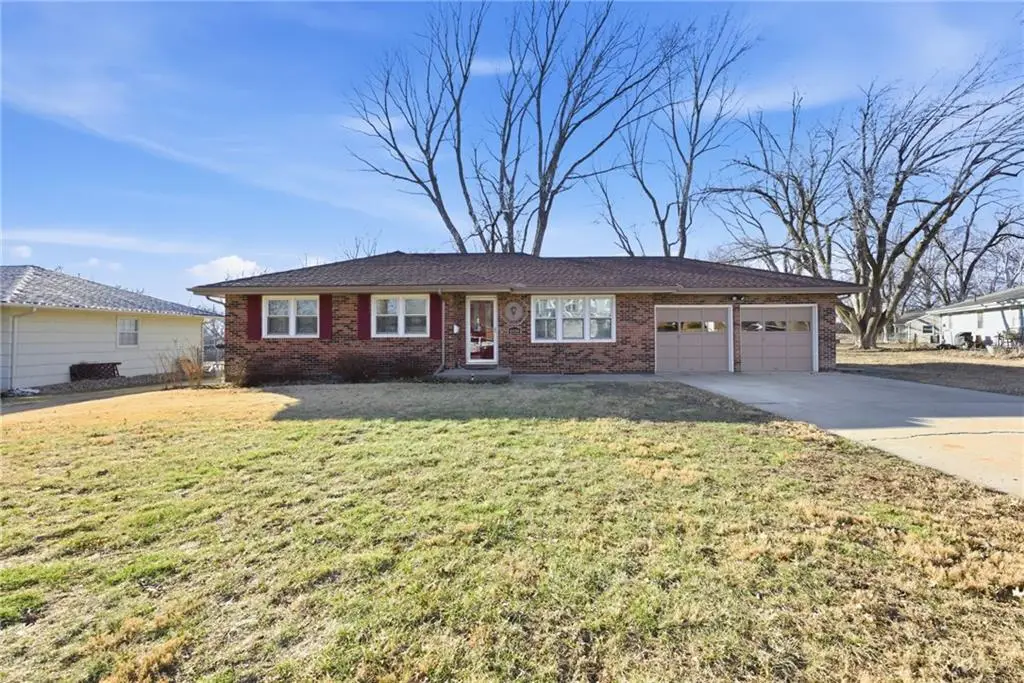 6018 Richards Drive, Shawnee, KS 66216 - #1