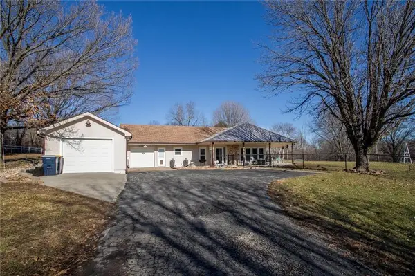 9601 112th Street, Kansas City, MO 64157