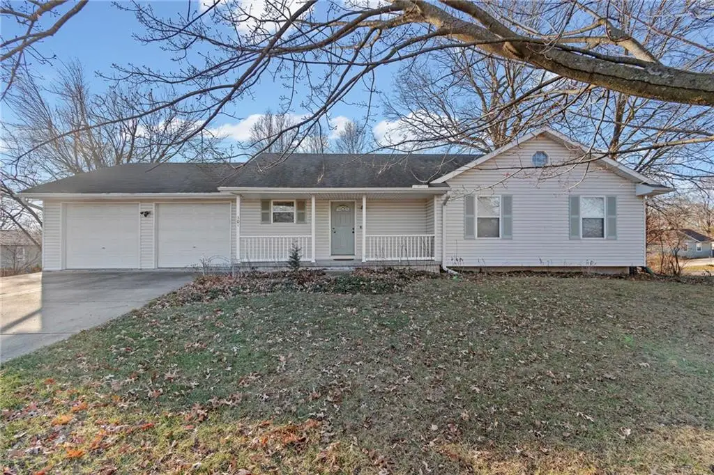 301 Walnut Street, Lathrop, MO 64465 - Image #1