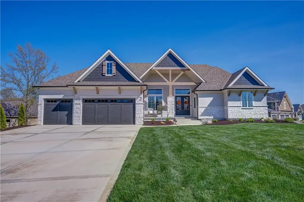 2 Sequoyah Point, Lake Winnebago, MO 64034 - Image #1