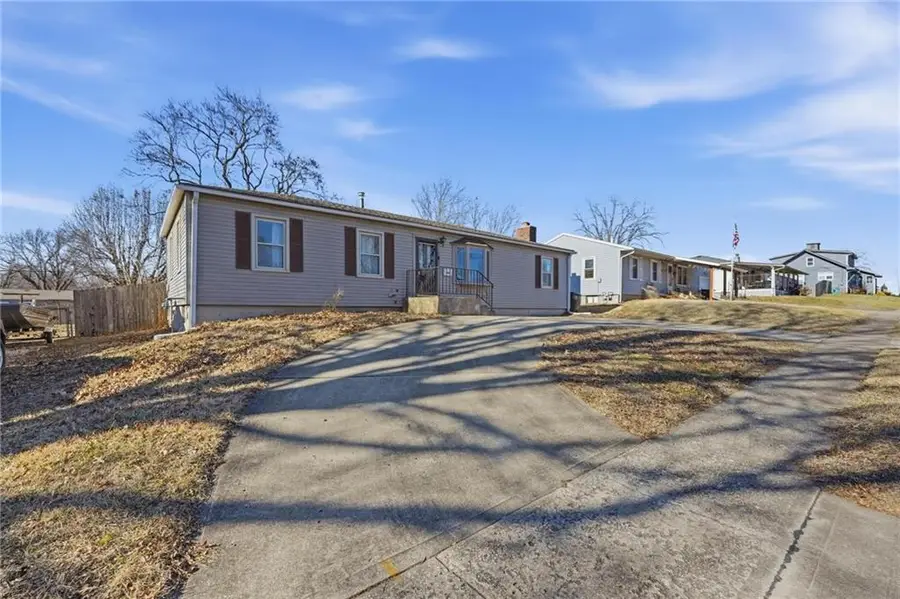1302 N Whitney Road, Independence, MO 64056 - Image #2