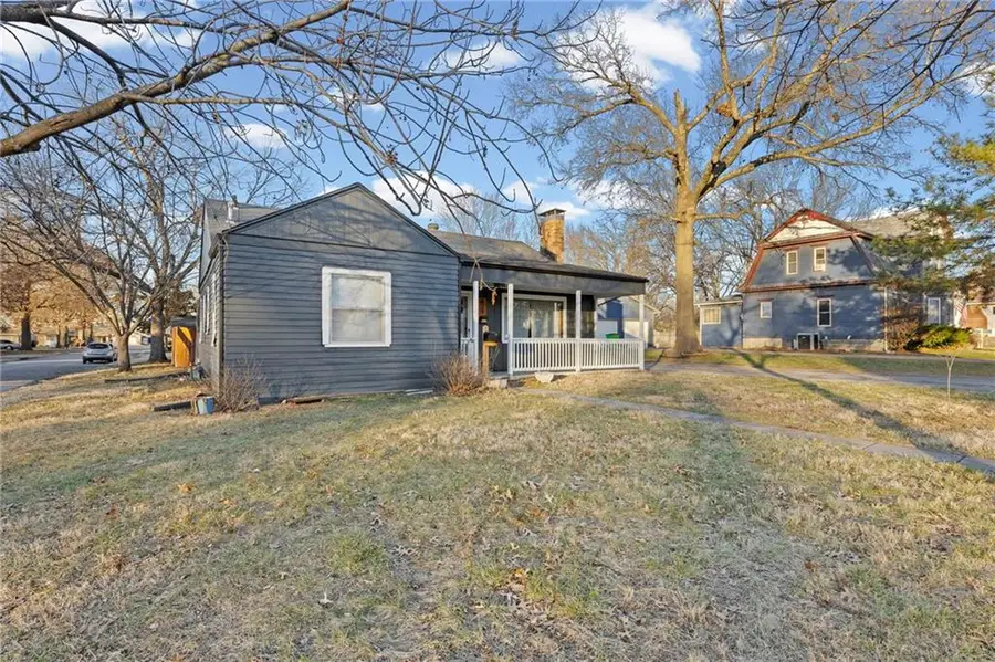 829 W 5th Street, Ottawa, KS 66067 - Image #2