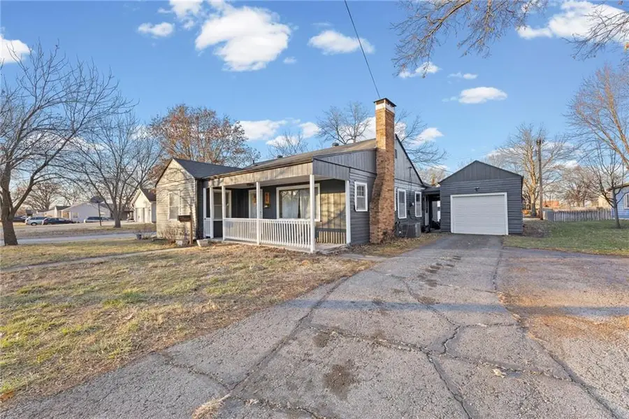 829 W 5th Street, Ottawa, KS 66067 - Image #3