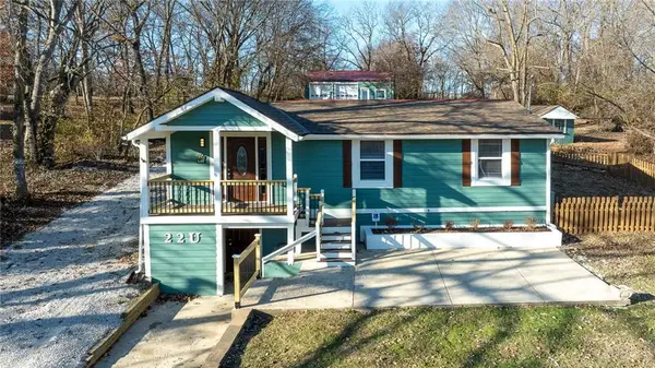 22 U Lake Shore Drive, Lake Lotawana, MO 64086