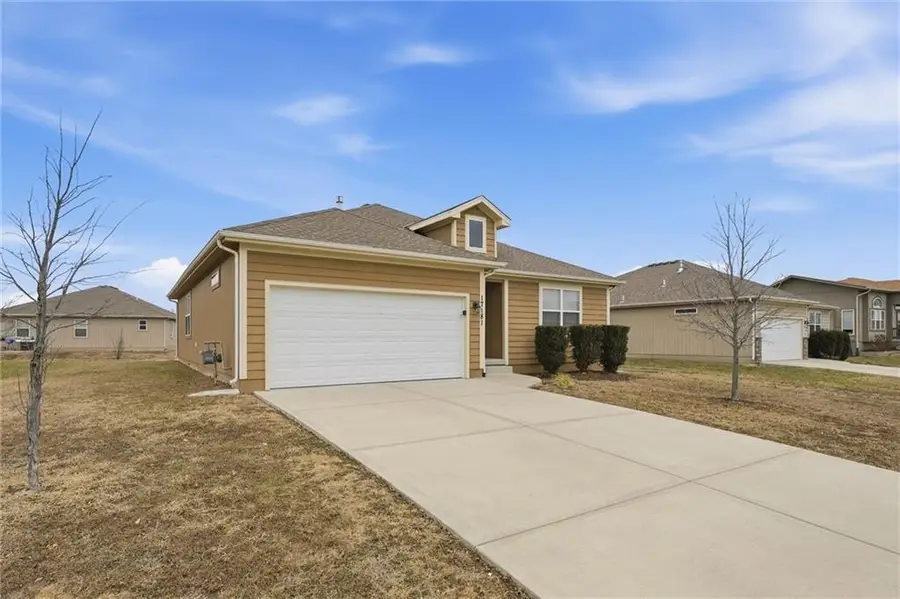 17181 S Kill Creek Road, Gardner, KS 66030 - Image #3