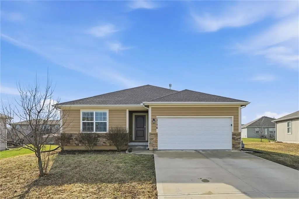 17174 S Pratt Street, Gardner, KS 66030 - Image #1