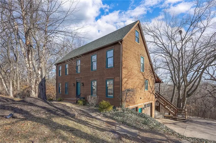 1323 Main Street, Parkville, MO 64152 - Image #2