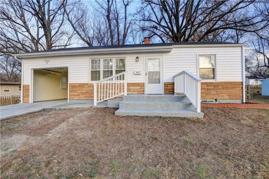 5517 Willow Avenue, Raytown, MO 64133 - Image #2