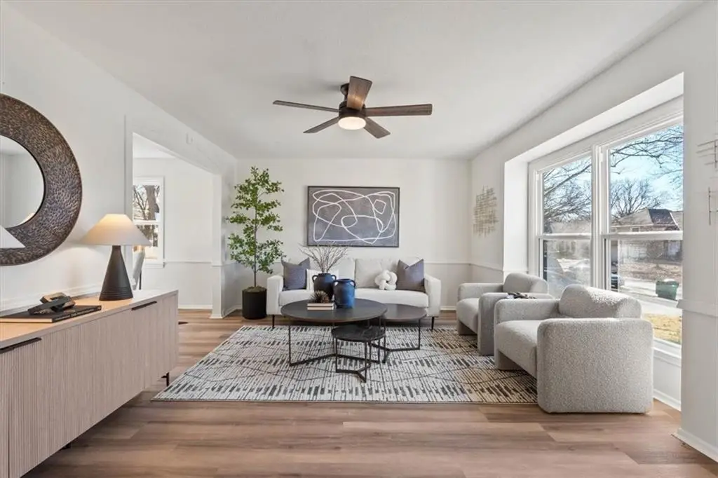 8512 W 98th Street, Overland Park, KS 66212 - Image #1