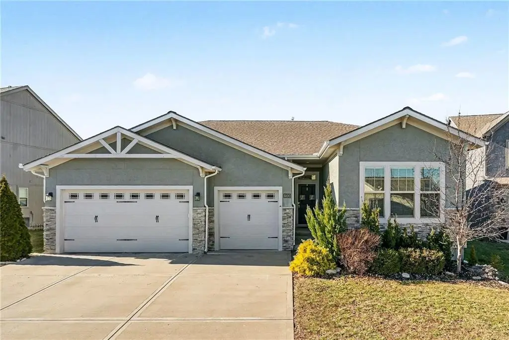 8100 N Tullis Avenue, Kansas City, MO 64158 - Image #1