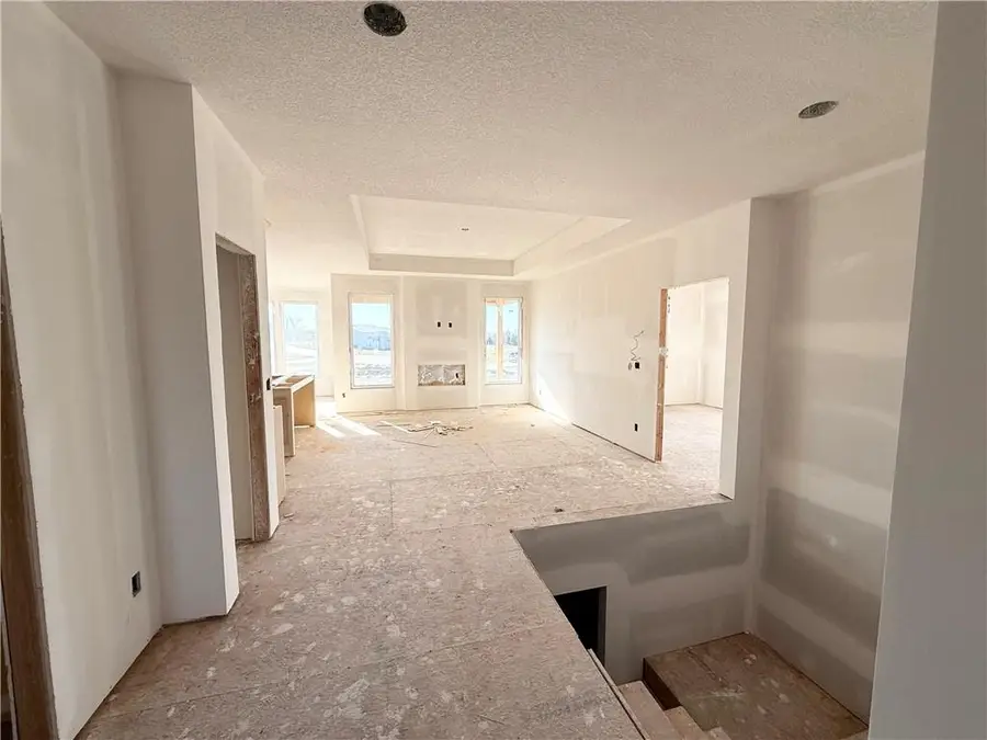 25037 W 94th Terrace, Lenexa, KS 66227 - Image #3