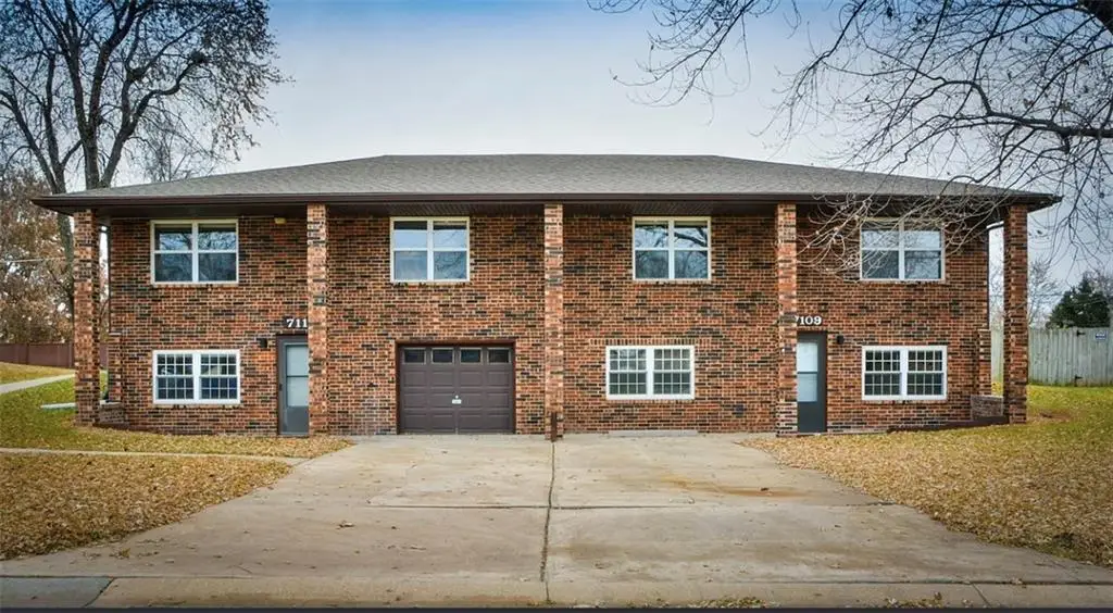 7109 N Park Avenue, Gladstone, MO 64118 - Image #1