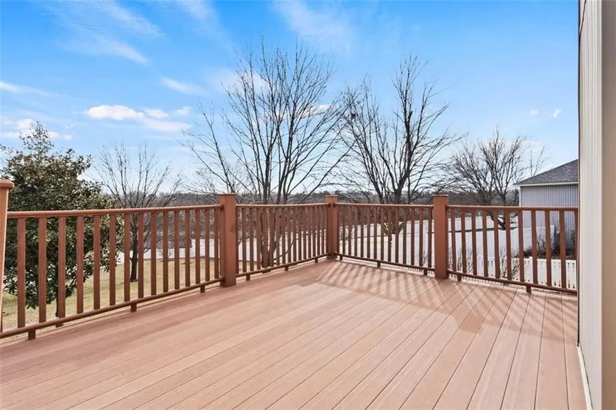 9205 N Holmes Court, Kansas City, MO 64155 - Image #3