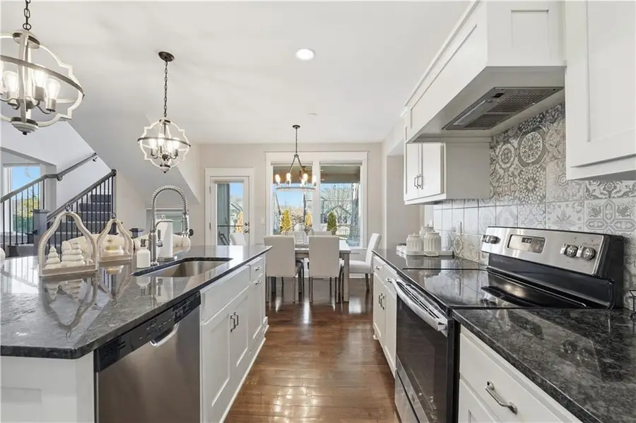 16936 W 163rd Terrace, Olathe, KS 66062 - #2