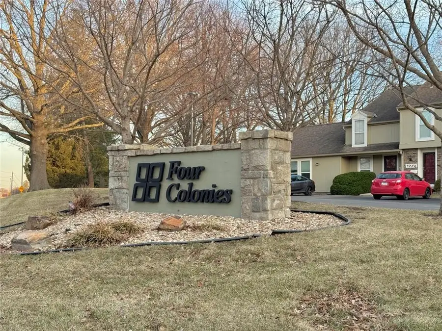 12201 W 79th Terrace, Lenexa, KS 66215 - #3