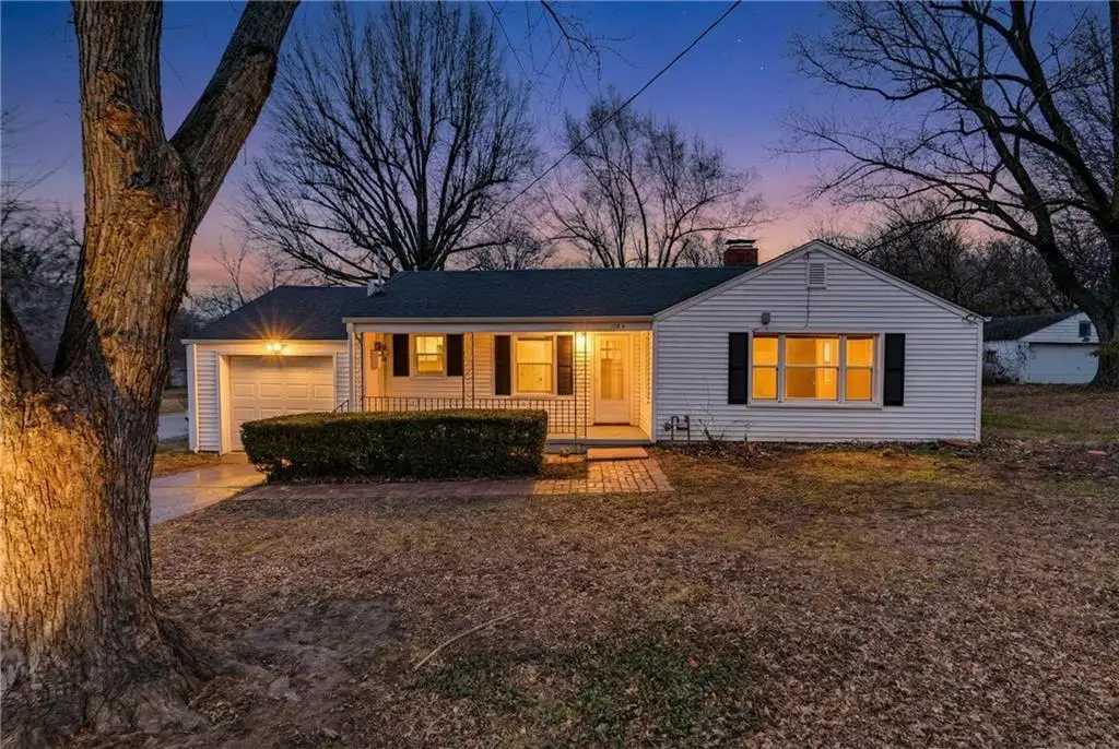 1204 E Salisbury Road, Independence, MO 64050 - Image #1