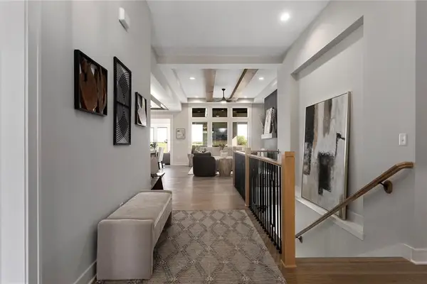 11277 S Sunray Drive, Olathe, KS 66061