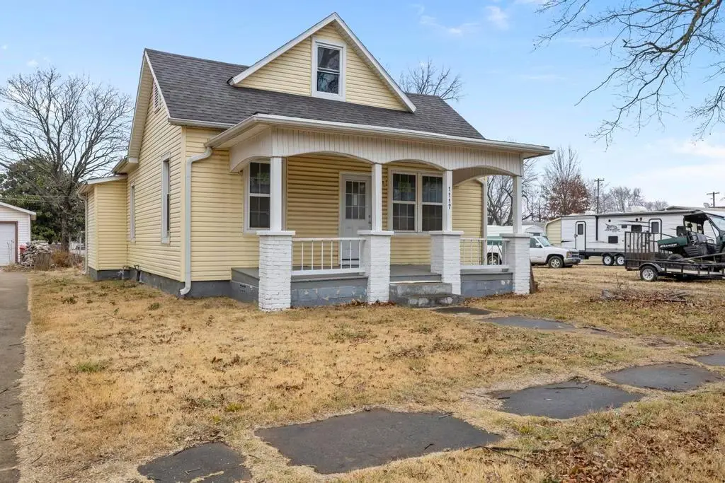 1117 E 1st Street, Fort Scott, KS 66701 - Image #1