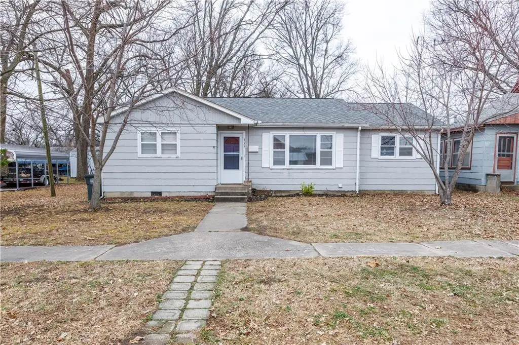 311 S Grant Street, Erie, KS 66733 - Image #1
