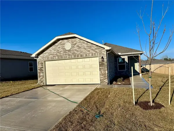 37730 W 208th Terrace, Edgerton, KS 66021