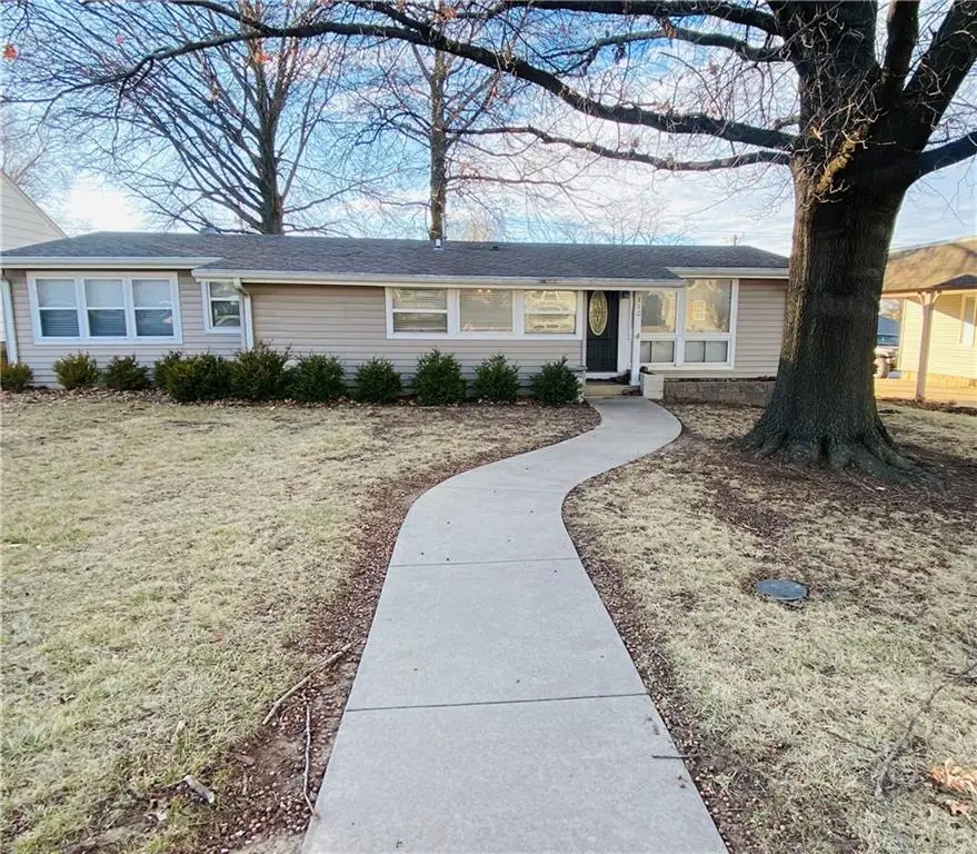 110 S Main Street, Concordia, MO 64020 - Image #2