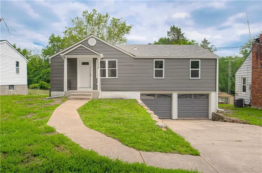 5539 NW Adrian Avenue, Houston Lake, MO 64151 - Image #2