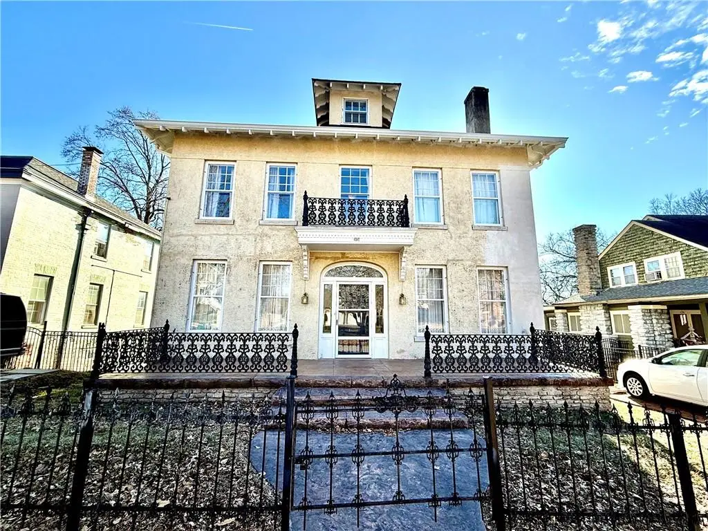 1920 Clay Street, Saint Joseph, MO 64501 - #1