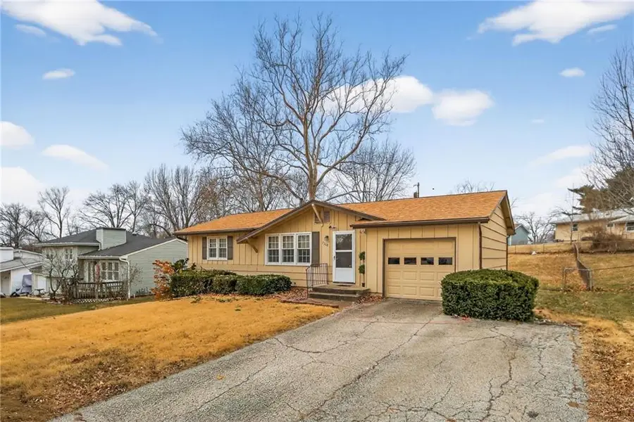 7308 NW Hemple Avenue, Kansas City, MO 64152 - Image #3