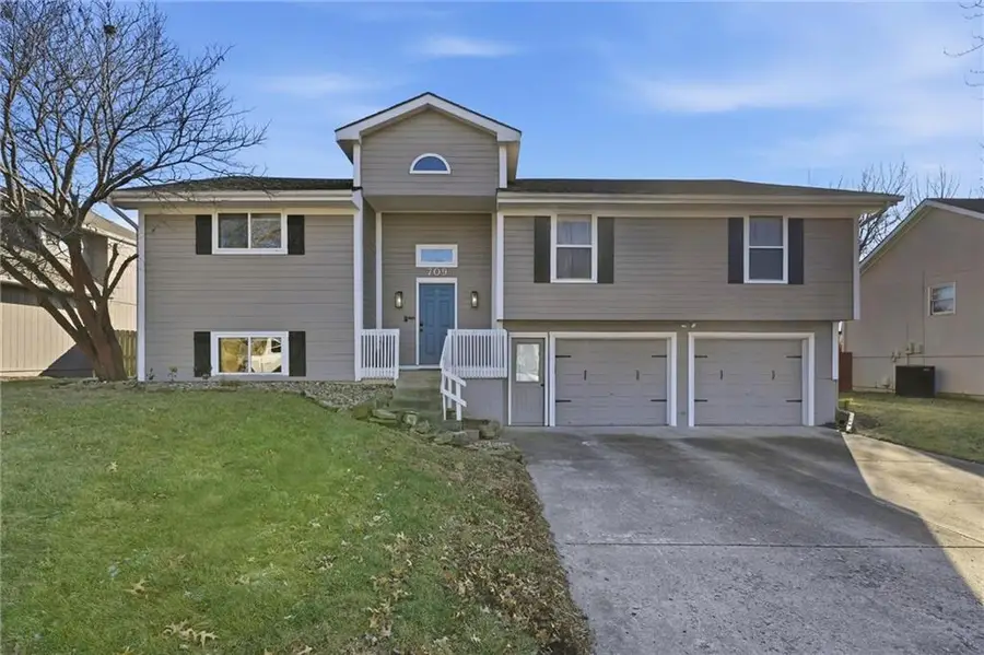 709 Feldspar Street, Kearney, MO 64060 - Image #2