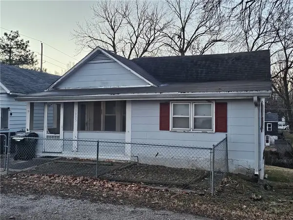 1005 Kenton Street, Leavenworth, KS 66048