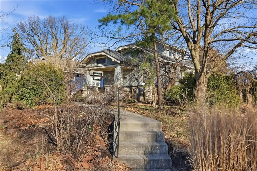 5847 Harrison Street, Kansas City, MO 64110 - Image #2