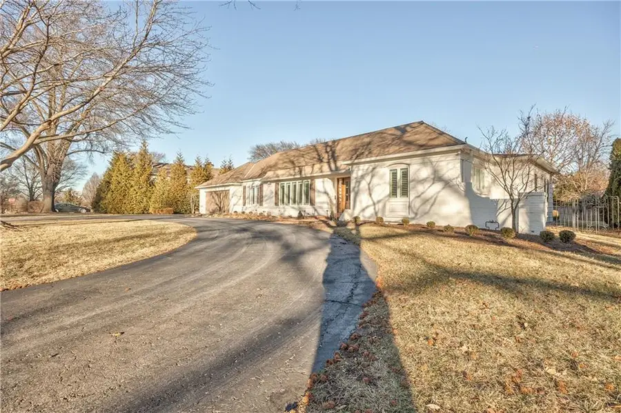 6717 Willow Lane, Mission Hills, KS 66208 - Image #3