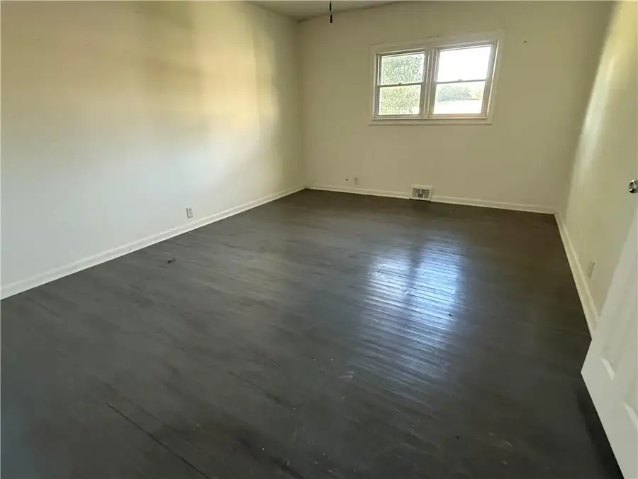 1213 Main Street, Richmond, MO 64085 - #3