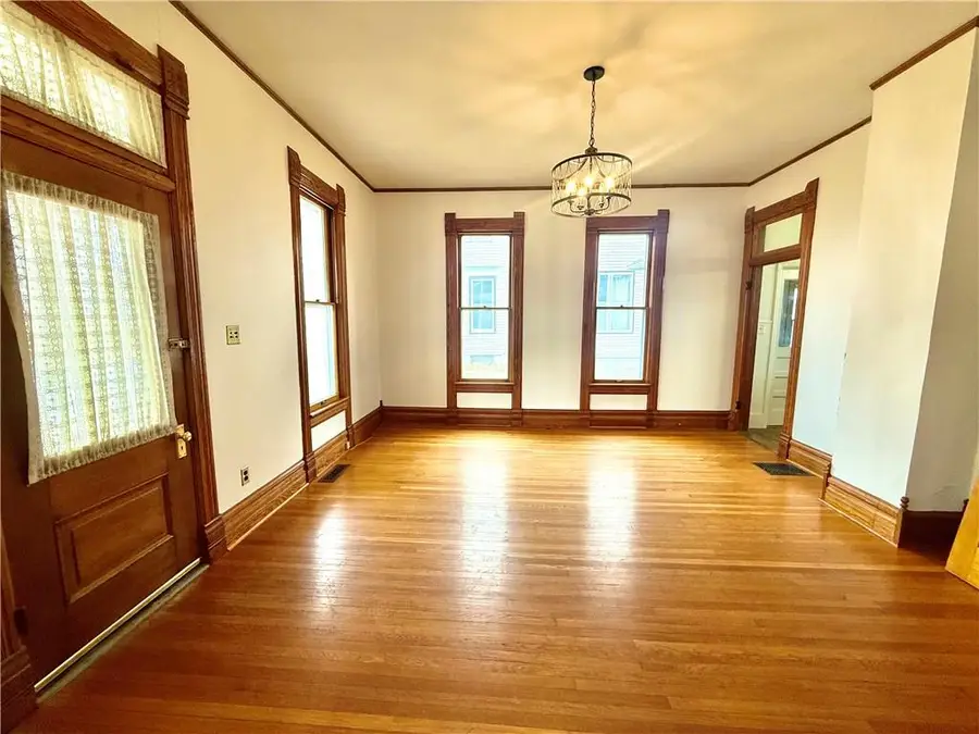 335 E 4th Street, Maryville, MO 64468 - #3