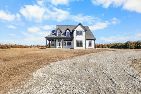 37655 Osawatomie Road, Osawatomie, KS 66064