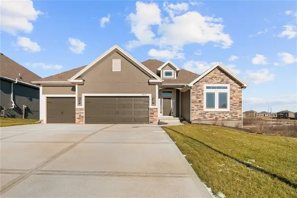 7012 NE 102nd Court, Kansas City, MO 64156