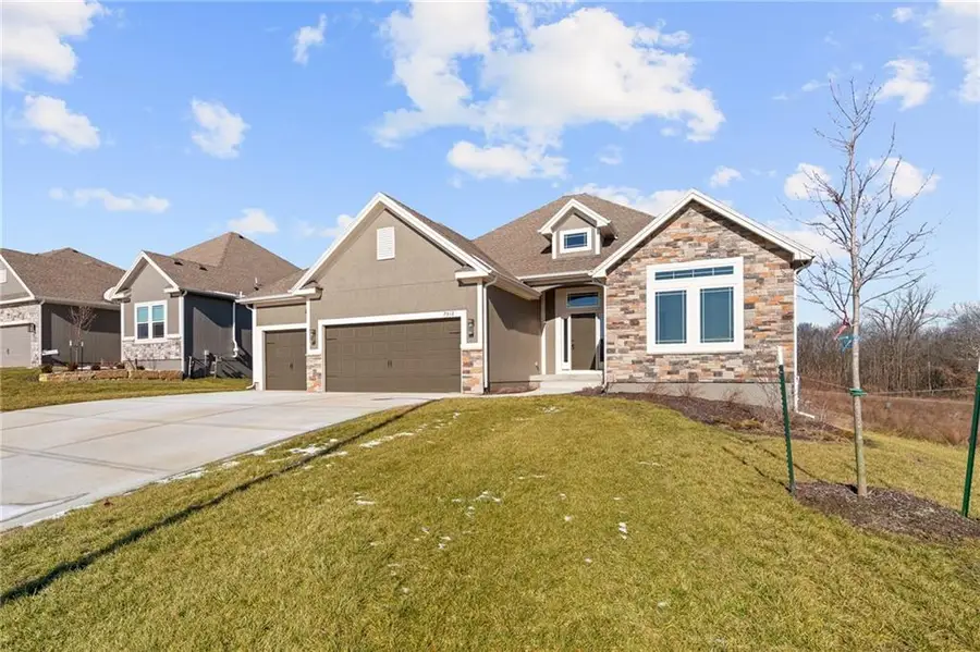 7012 NE 102nd Court, Kansas City, MO 64156 - #2