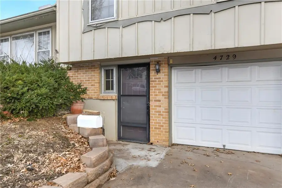 4729 Overton Avenue, Kansas City, MO 64133 - Image #3