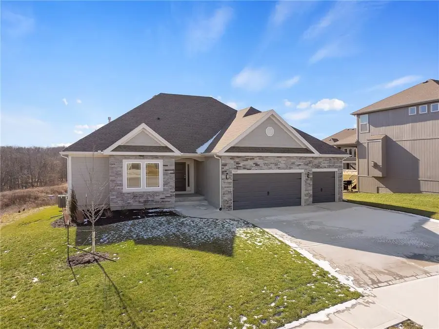 7009 NE 102nd Court, Kansas City, MO 64156 - #2