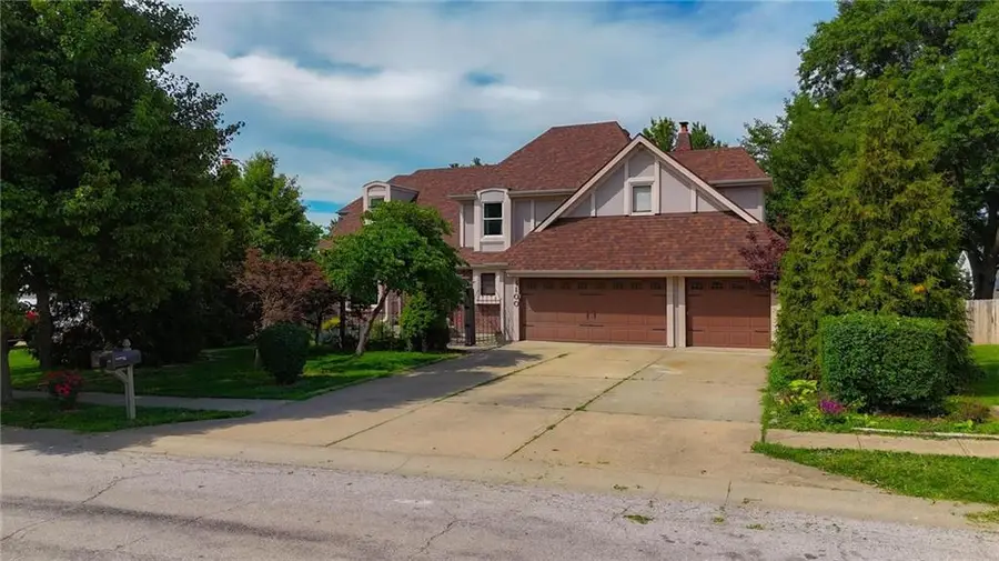 4100 NE Shady Lane Drive, Gladstone, MO 64119 - #3