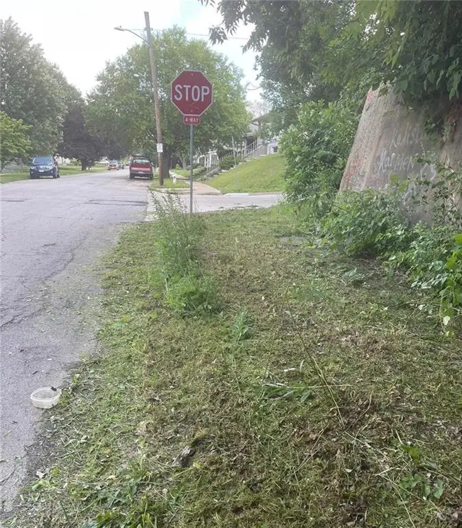 1202 24th Street, Saint Joseph, MO 64507 - Image #1