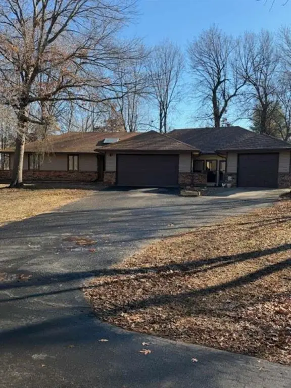 235 NE 61st Road, Warrensburg, MO 64093 - Image #1