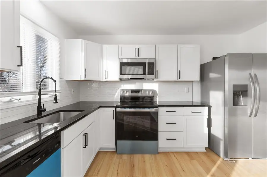 7014 N Brookside Road, Pleasant Valley, MO 64068 - Image #3