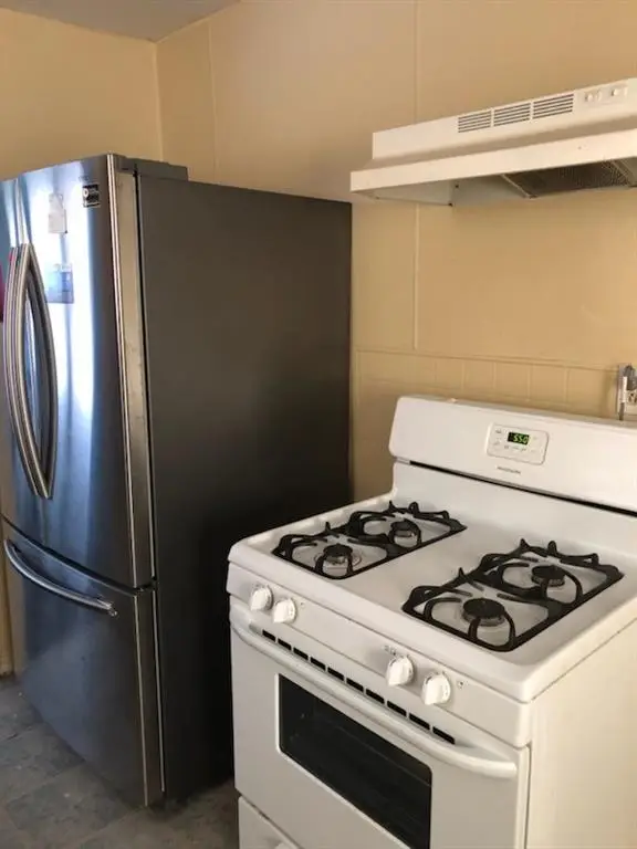 5410 Jackson Avenue, Kansas City, MO 64130 - Image #3