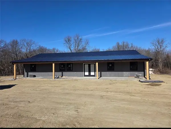 7266 NW State Route Ff Highway, Adrian, MO 64720