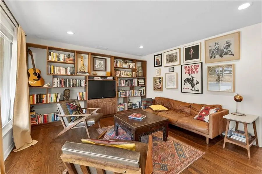 5239 Howe Drive, Roeland Park, KS 66205 - Image #2