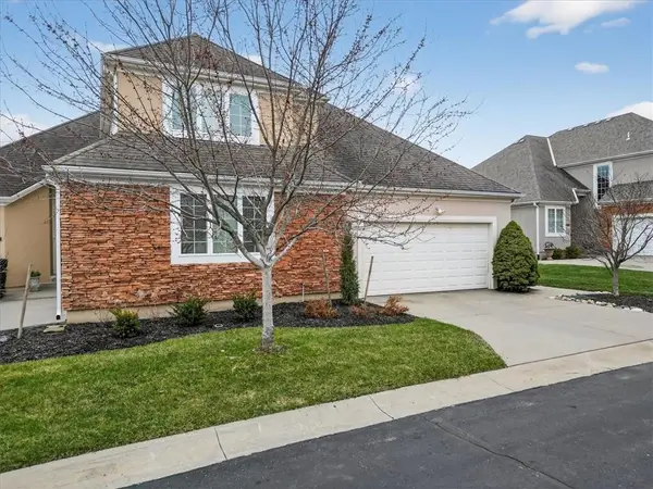 6915 W 129th Place, Overland Park, KS 66209