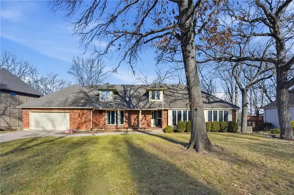 11006 W 120th Street, Overland Park, KS 66213