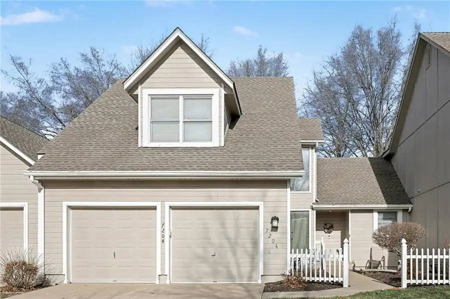 7204 W 155th Street, Overland Park, KS 66223 - Image #2