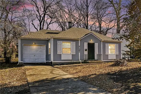 7121 Woodland Avenue, Kansas City, MO 64132